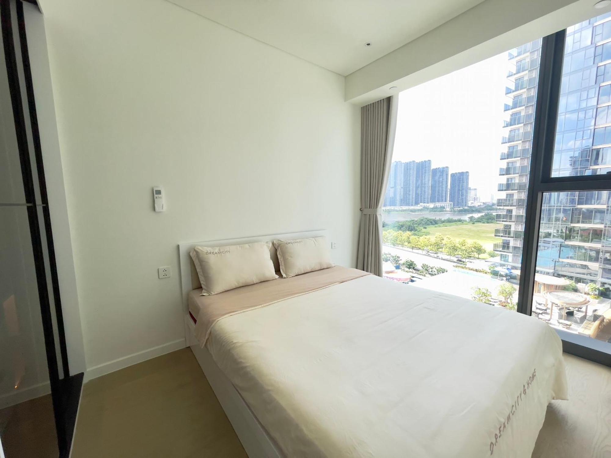 The Opera Luxury Furnished Apartment-the Metropole Thu Thiem * TP. Hồ Chí Minh