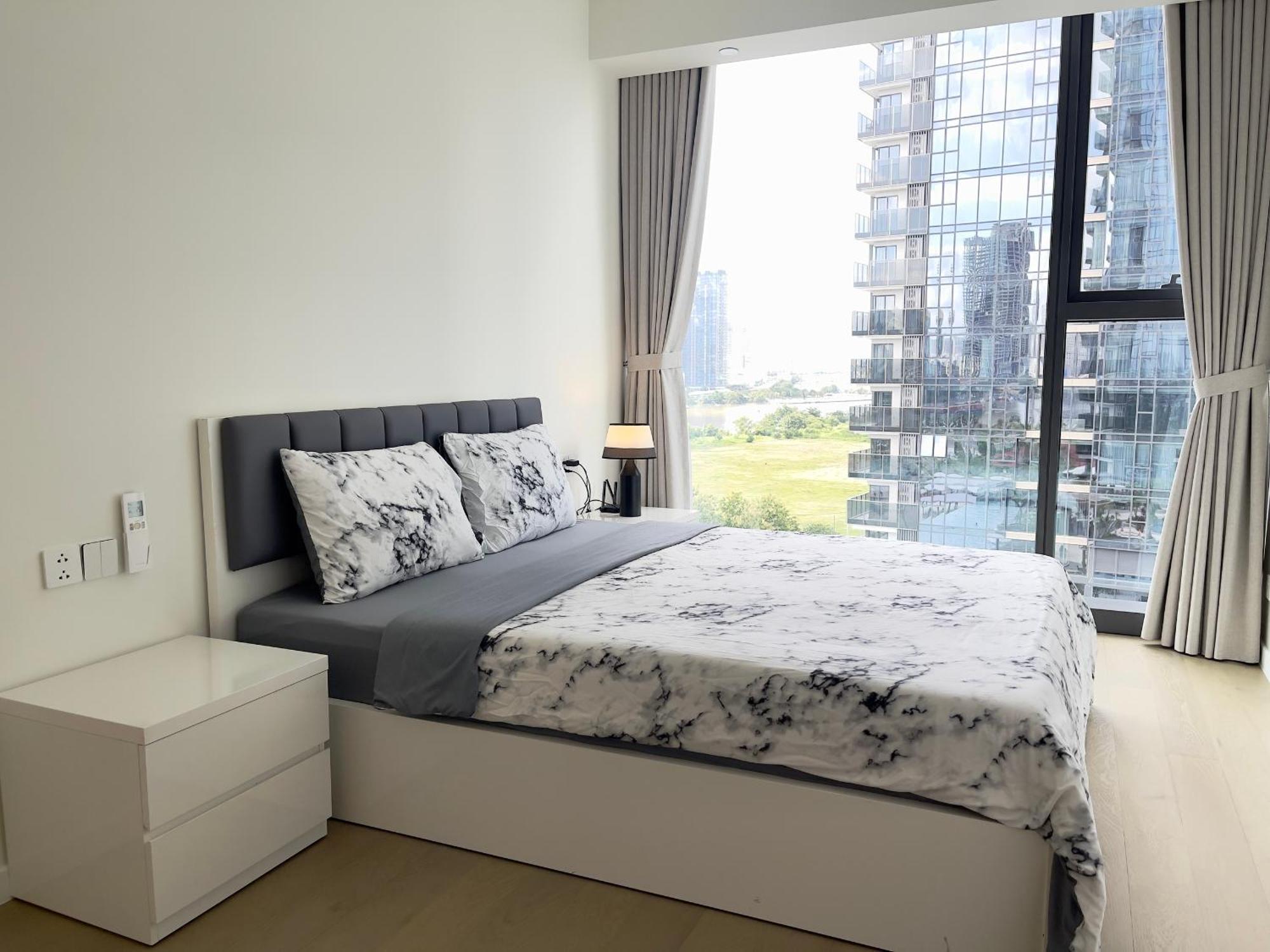 Căn hộ The Opera Luxury Furnished Apartment-the Metropole Thu Thiem *
