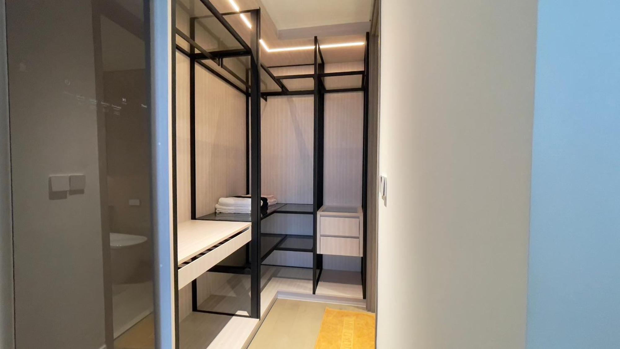 The Opera Luxury Furnished Apartment-the Metropole Thu Thiem Căn hộ *