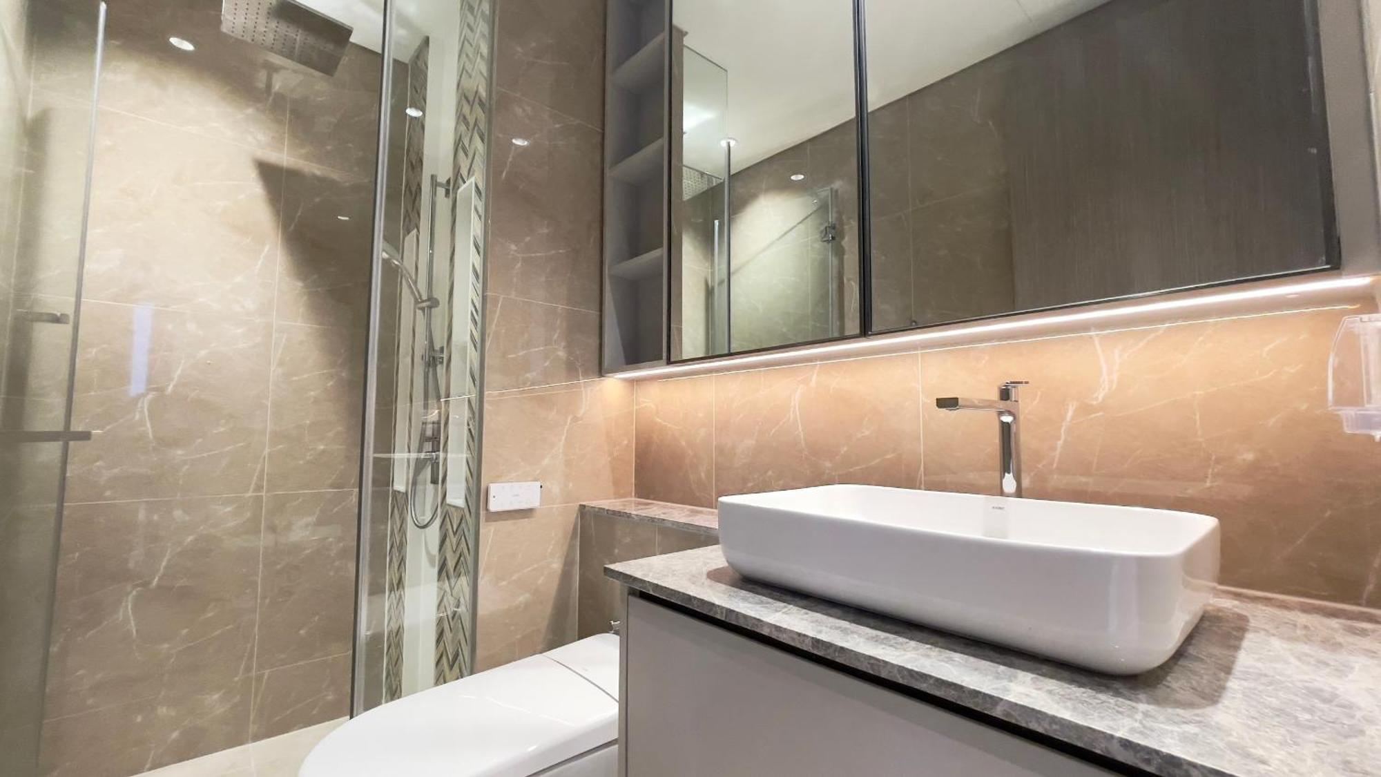 Căn hộ The Opera Luxury Furnished Apartment-the Metropole Thu Thiem *