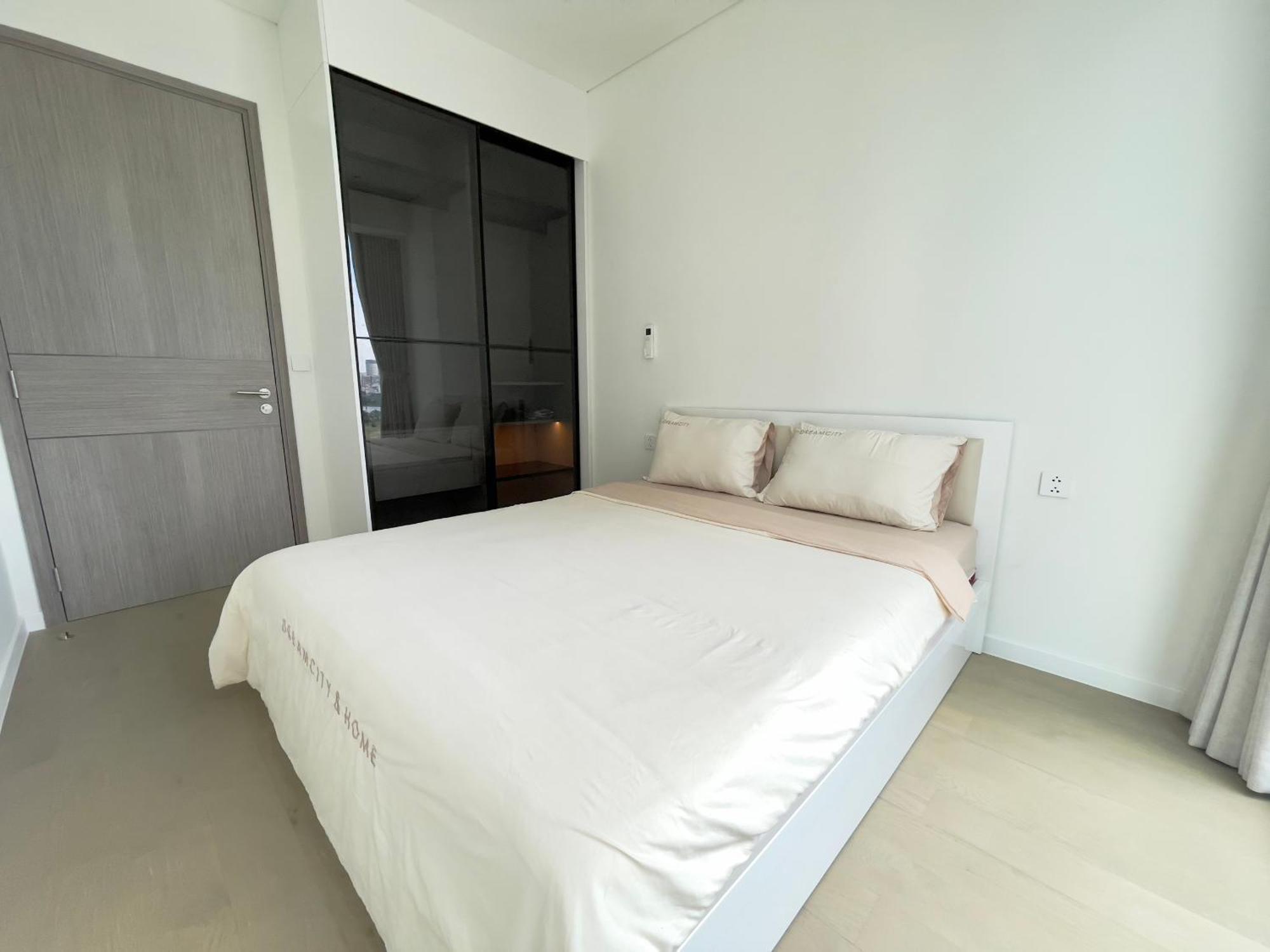 Căn hộ The Opera Luxury Furnished Apartment-the Metropole Thu Thiem
